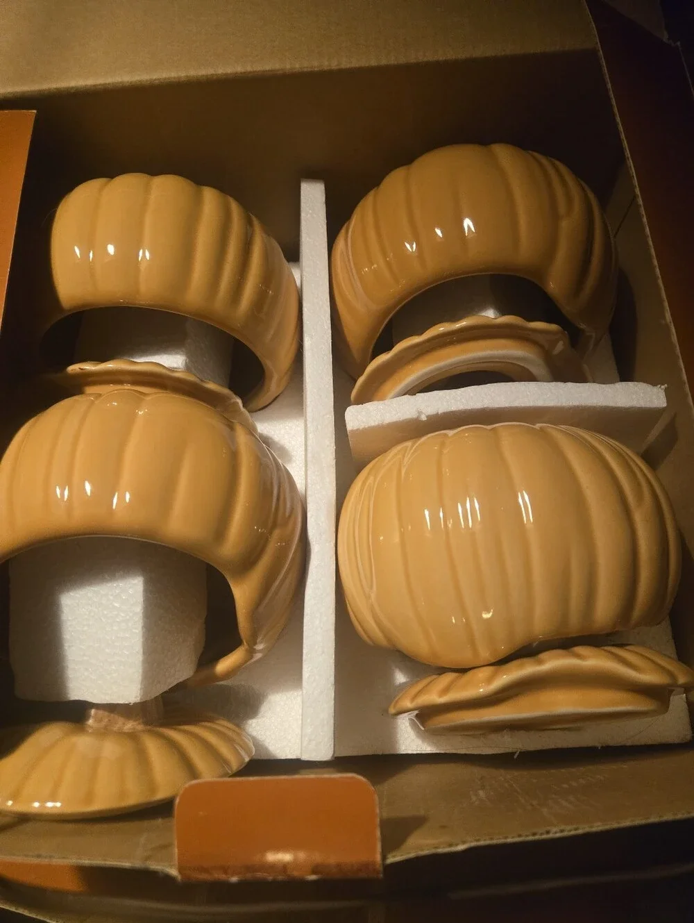 Williams Sonoma Pumpkin Harvest Soup Tureens - Orange and Cream